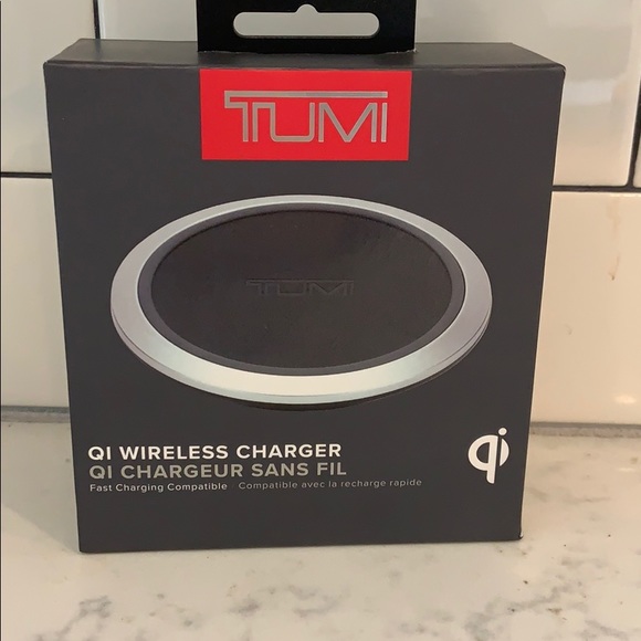 tumi charger